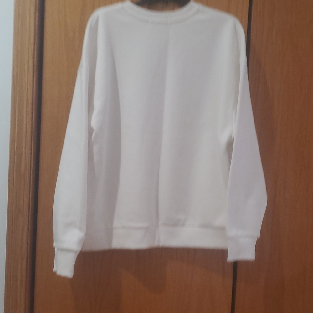 FAVORITE DAUGHTER HEART LOGO SWEATSHIRT; SIZE MEDIUM - Picture 5 of 13